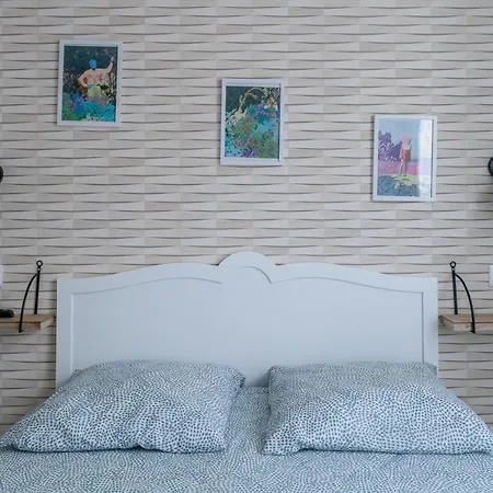 L'annexe - En Centre * Ганна