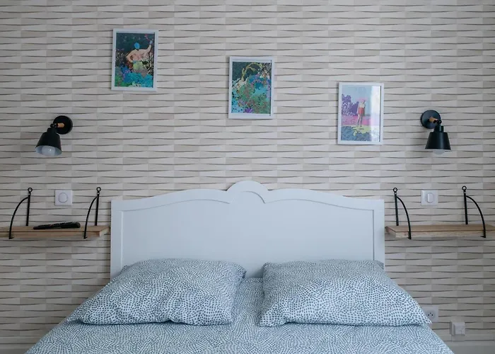 L'annexe - En Centre * Ганна